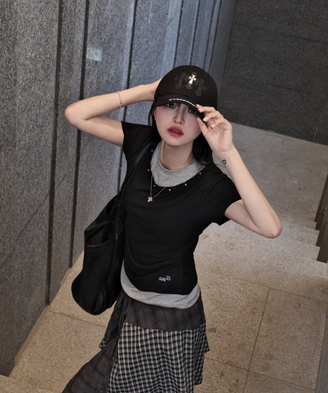 V-Neck Layered Stud Slim T-Shirt
