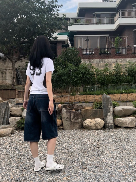 Sporty Contrast Piping T-Shirt