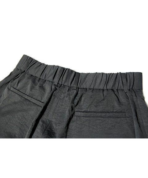 P03 Pleats Shorts (3 Colors)