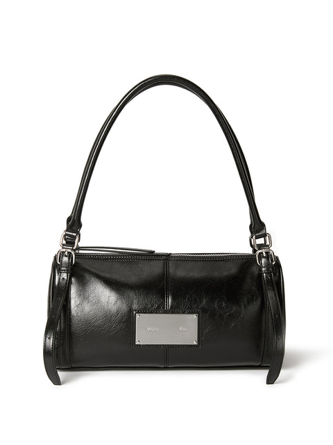 BUCKLE STRAP SHOULDER BAG IN BLACK