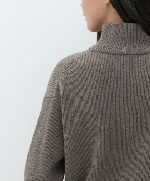 MUSINSA STANDARD WOMAN_VICTORIA WOOL Women's Minimal Ribbed Quarter-Zip Sweater Taupe