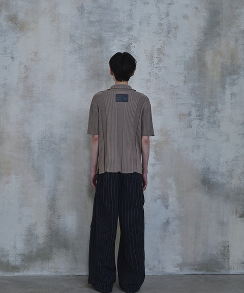 Fold-In Collar V-Neck Knit — gallery 634