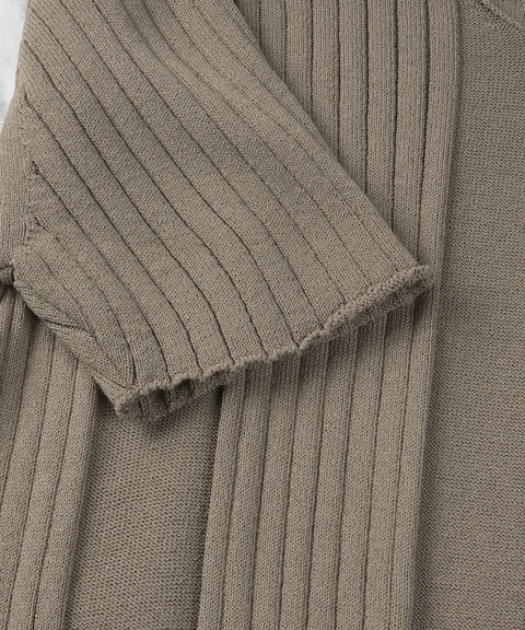 Fold-In Collar V-Neck Knit — gallery 641