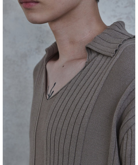 Fold-In Collar V-Neck Knit — detail 646