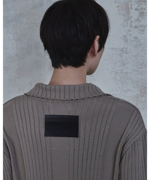 Fold-In Collar V-Neck Knit — detail 647