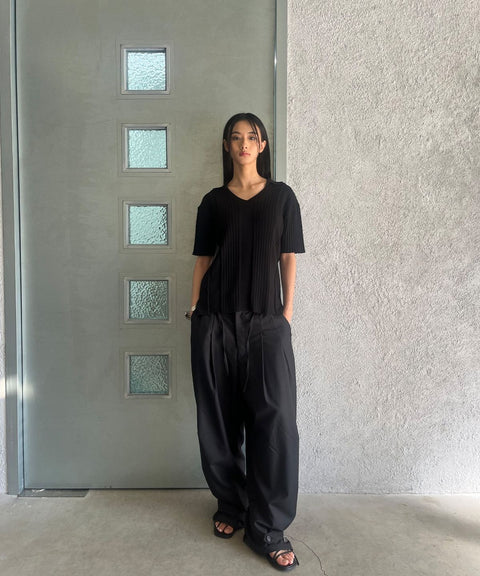 Fold-In Collar V-Neck Knit — gallery 654