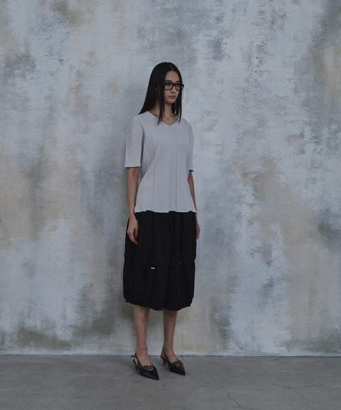Fold-In Collar V-Neck Knit — gallery 675