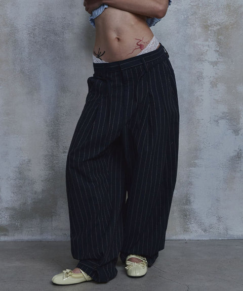 Linen Stripe Edge Pleat Trousers — gallery 829