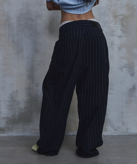 Linen Stripe Edge Pleat Trousers — gallery 838