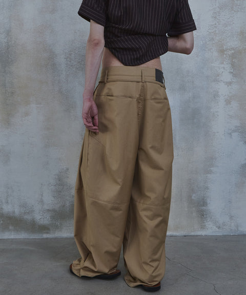 Sway Edge Pleat Trousers — gallery 884