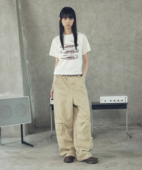 Horse Pin Cropped Short Sleeve T-Shirt
