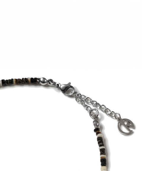 DECOROSO_Unisex Minimalist Mother-of-Pearl Bead Necklace [Black]