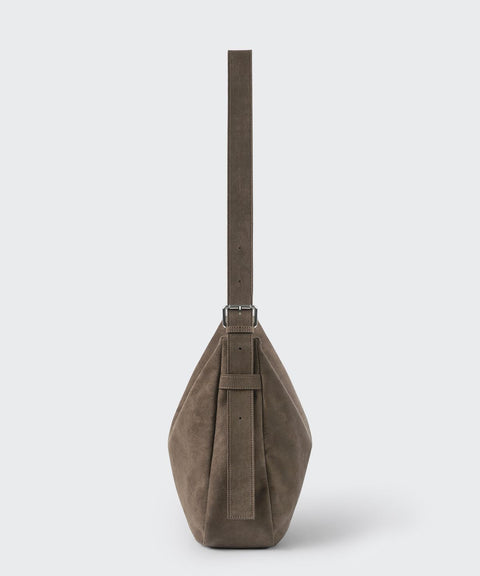 MUSINSA STANDARD_Synthetic Suede Messenger Bag [Brown]