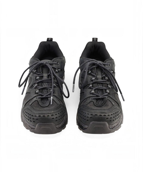 YASE_GO OUT Vintage Pull-Up Sneakers In Black