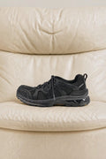 YASE_GO OUT Vintage Pull-Up Sneakers In Black