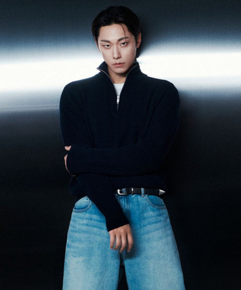 VICTORIA WOOL Minimal Ribbed Quarter-Zip Sweater [Navy]
