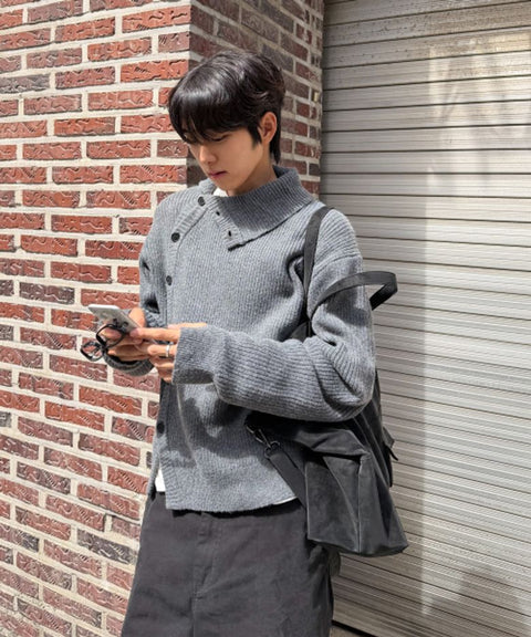 High neck side button knit CHARCOAL