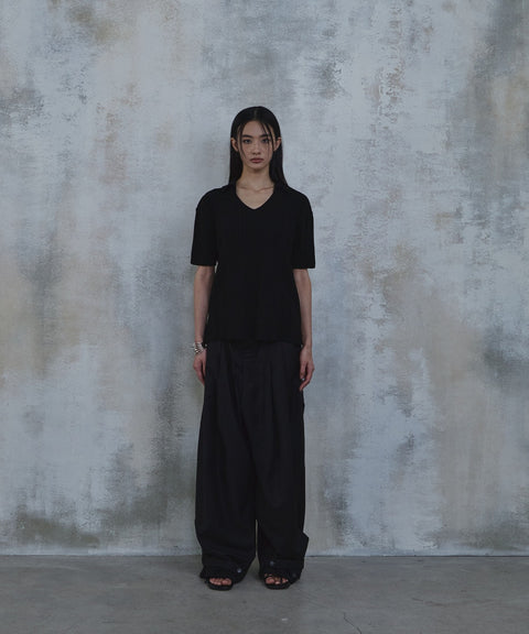 Fold-In Collar V-Neck Knit — gallery 655