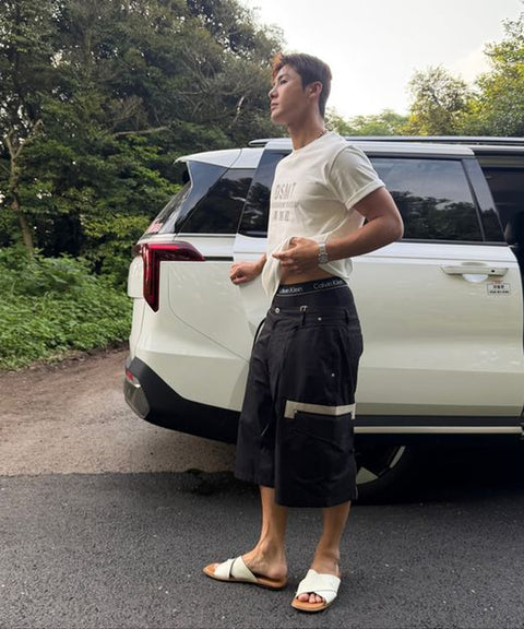 Refined Bermuda Shorts — snap 920