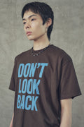 Don't Look Back Lettering Cropped Short Sleeve T-Shirt