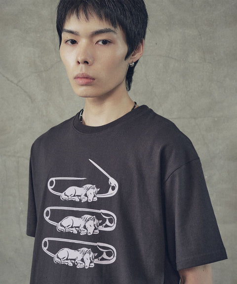 Horse Pin Cropped Short Sleeve T-Shirt